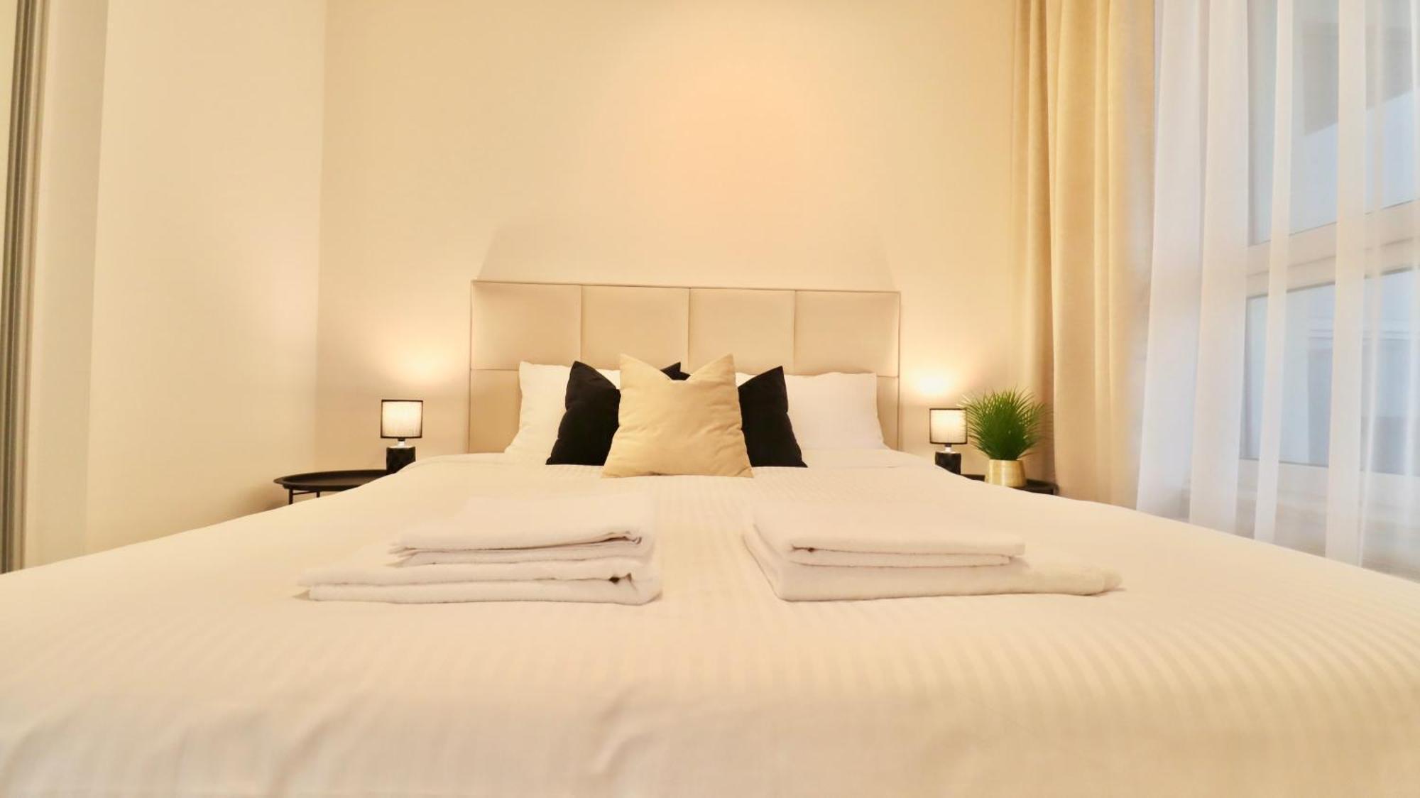 Modern Sky Apartments Белосток Экстерьер фото